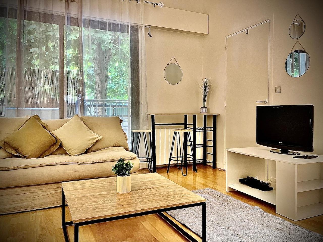 שלה Gold Hotel - Paris-Disney Studio מראה חיצוני תמונה